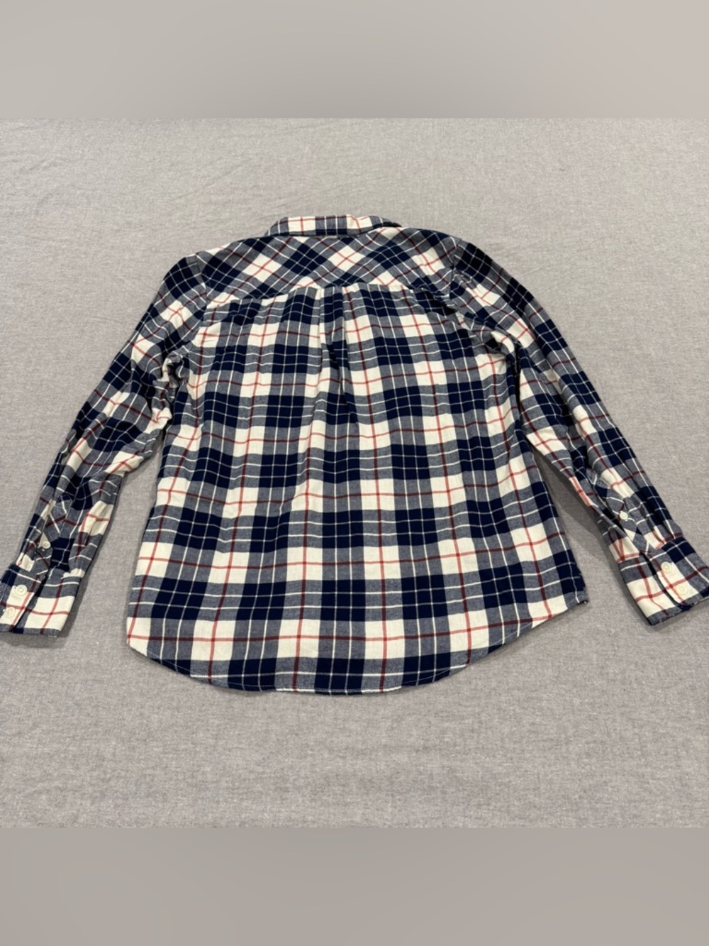 NWT J. Crew Women's Flannel button down shirt blue, white, and red Sz Small - Picture 3 of 10